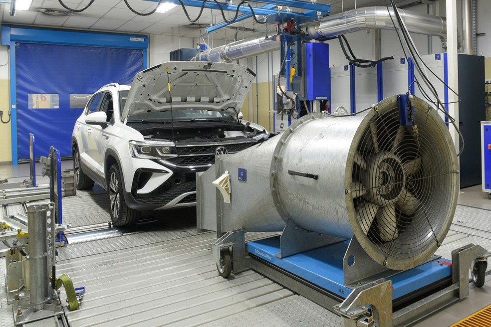 Proposta quer unificar a avaliação dos itens de segurança do veículo com a inspeção de emissão de poluentes e ruído — Foto: Divulgação/Volkswagen