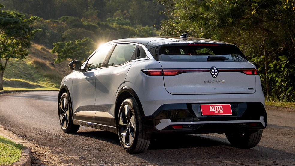 Renault Megane E-Tech é vendido em versão única no Brasil — Foto: Divulgação