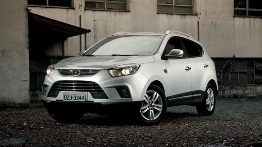 Testamos o novo JAC T6, que chega às lojas em novembro