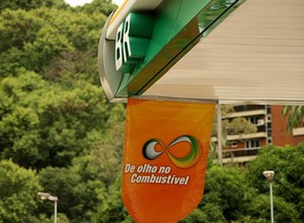 De olho no combustível (Foto: Banco de imagens Petrobras) — Foto: Auto Esporte