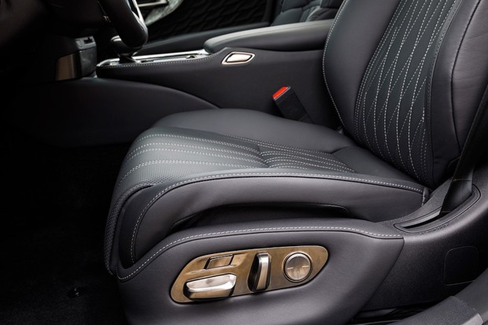 Lexus LS 500h (Foto: Divulgação) — Foto: Auto Esporte