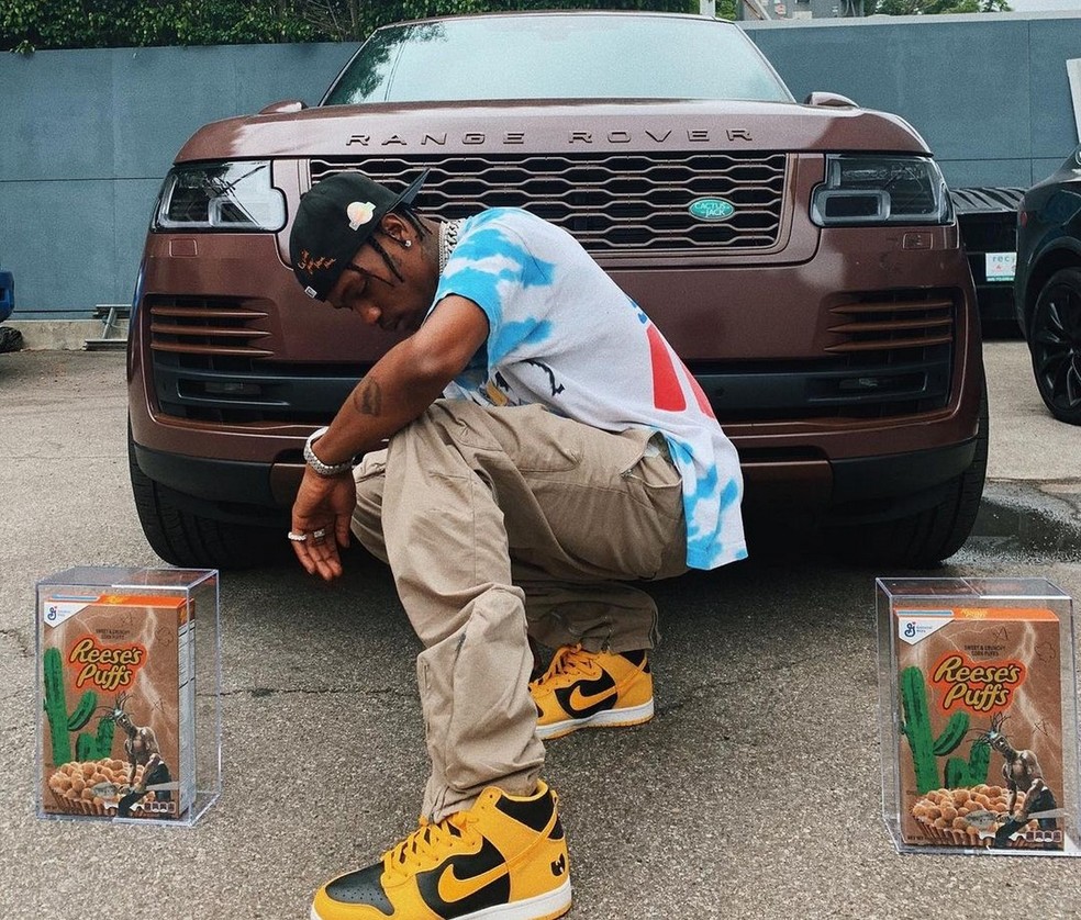 Travis Scott - Figure 4