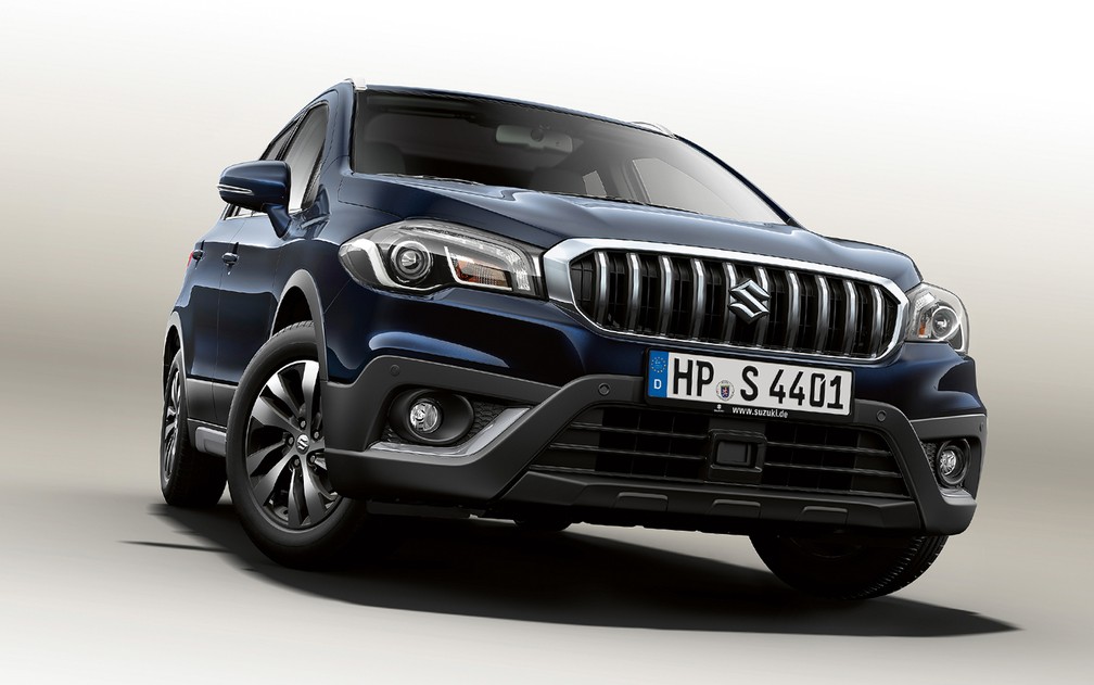 Suzuki S-Cross reestilizado — Foto: Divulgação
