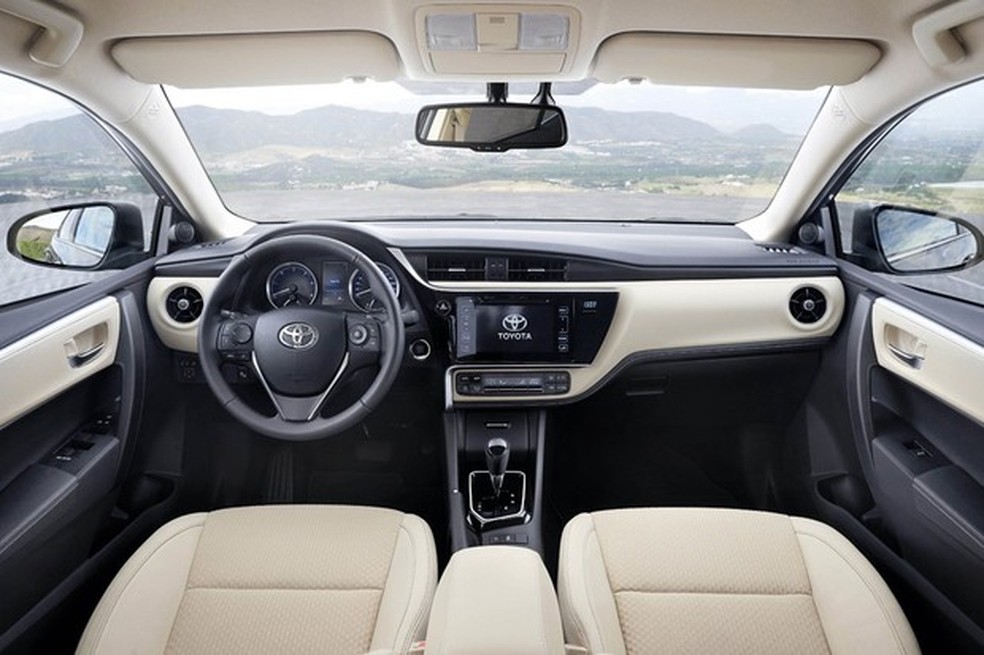 Toyota Corolla reestilizado (Foto: Divulgação) — Foto: Auto Esporte