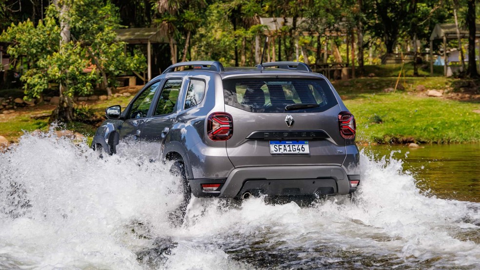 Renault Duster tem vazamentos frequentes nos amortecedores dianteiros — Foto: Divulgação