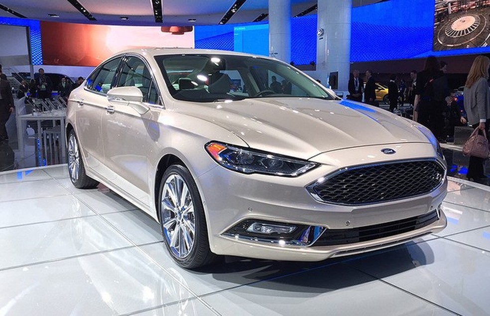 Ford Fusion 2017 no Salão de Detroit (Foto: Michelle Ferreira/Auto News Brasil) — Foto: Auto Esporte