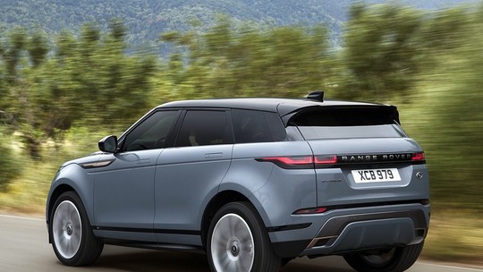 Fica enjoado quando viaja de carro? Tecnologia da Jaguar Land Rover quer acabar com esse problema