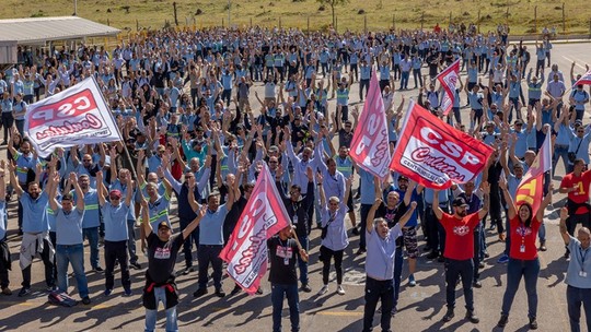 GM cancela as 1.245 demissões e funcionários encerram greve após 17 dias