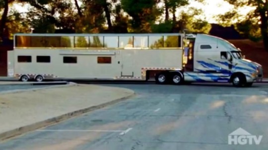 Astro de "Velozes e Furiosos", Vin Diesel tem motorhome de R$ 5,8 milhões pensado na família