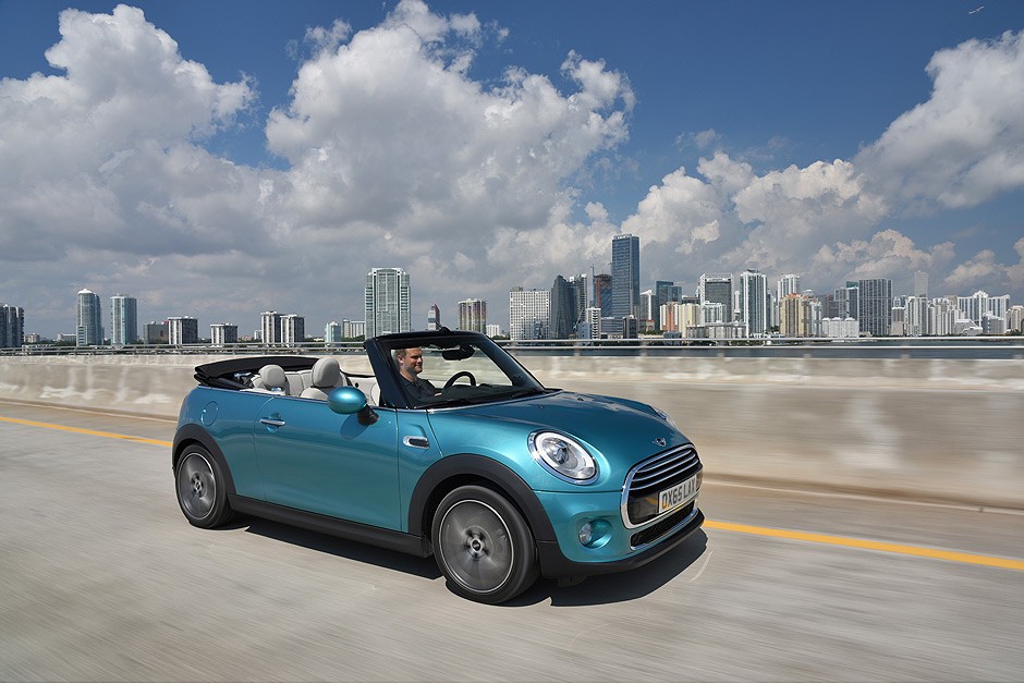 Novo Mini Cooper Cabrio 