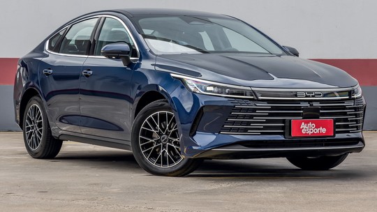 Teste: BYD King fica sem bateria na estrada? Respondemos de vez