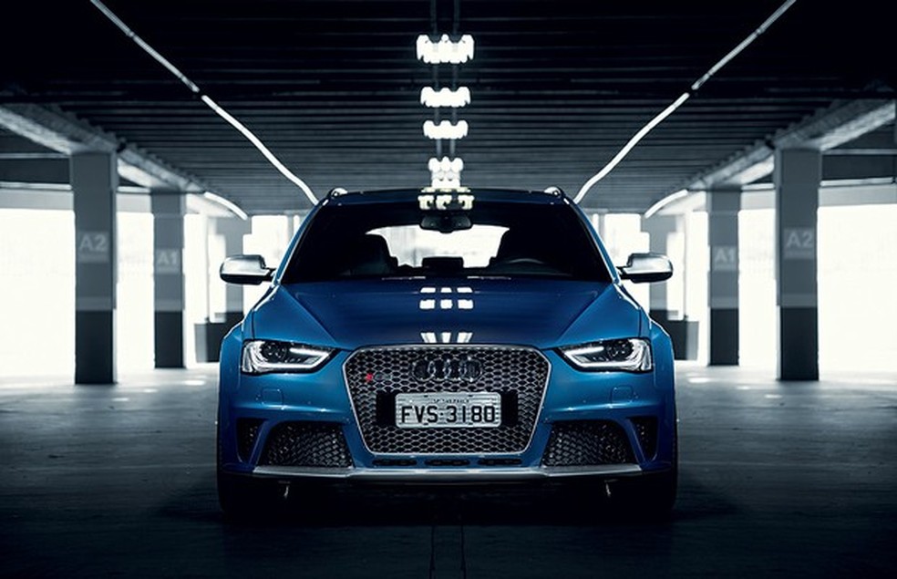 Audi RS4 Avant (Foto: Fabio Aro) — Foto: Auto Esporte