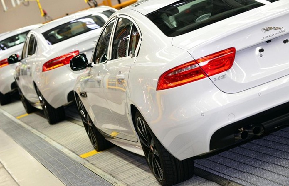 Jaguar XE 2015 (Foto: Divulgação) — Foto: Auto Esporte
