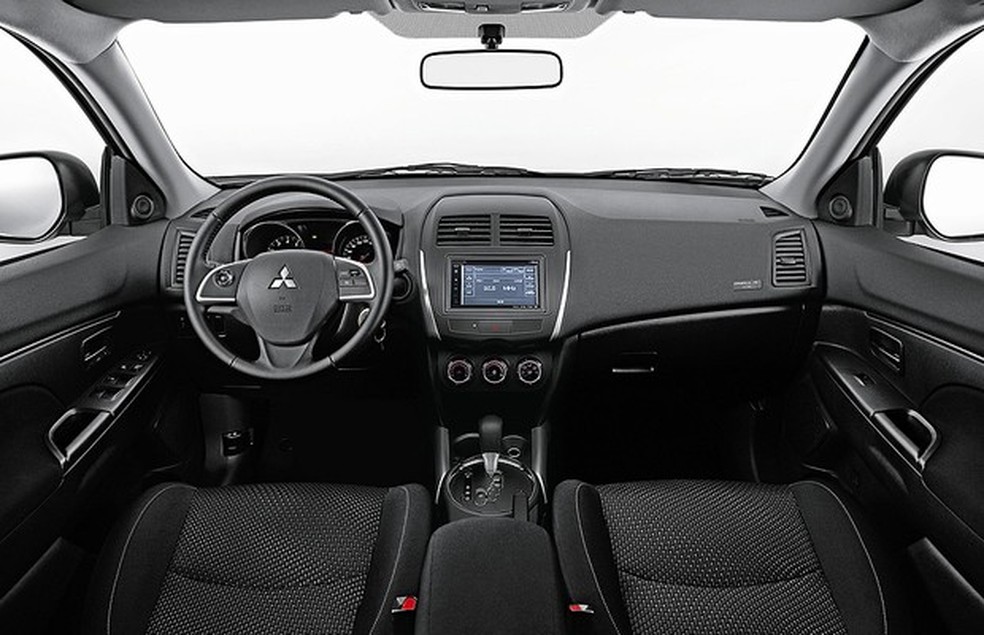 Mitsubishi ASX O'Neill (Foto: Divulgação) — Foto: Auto Esporte