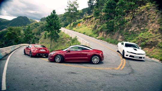 Toyota GT 86, Chevrolet Camaro e Peugeot RCZ brigam pelo seu sorriso