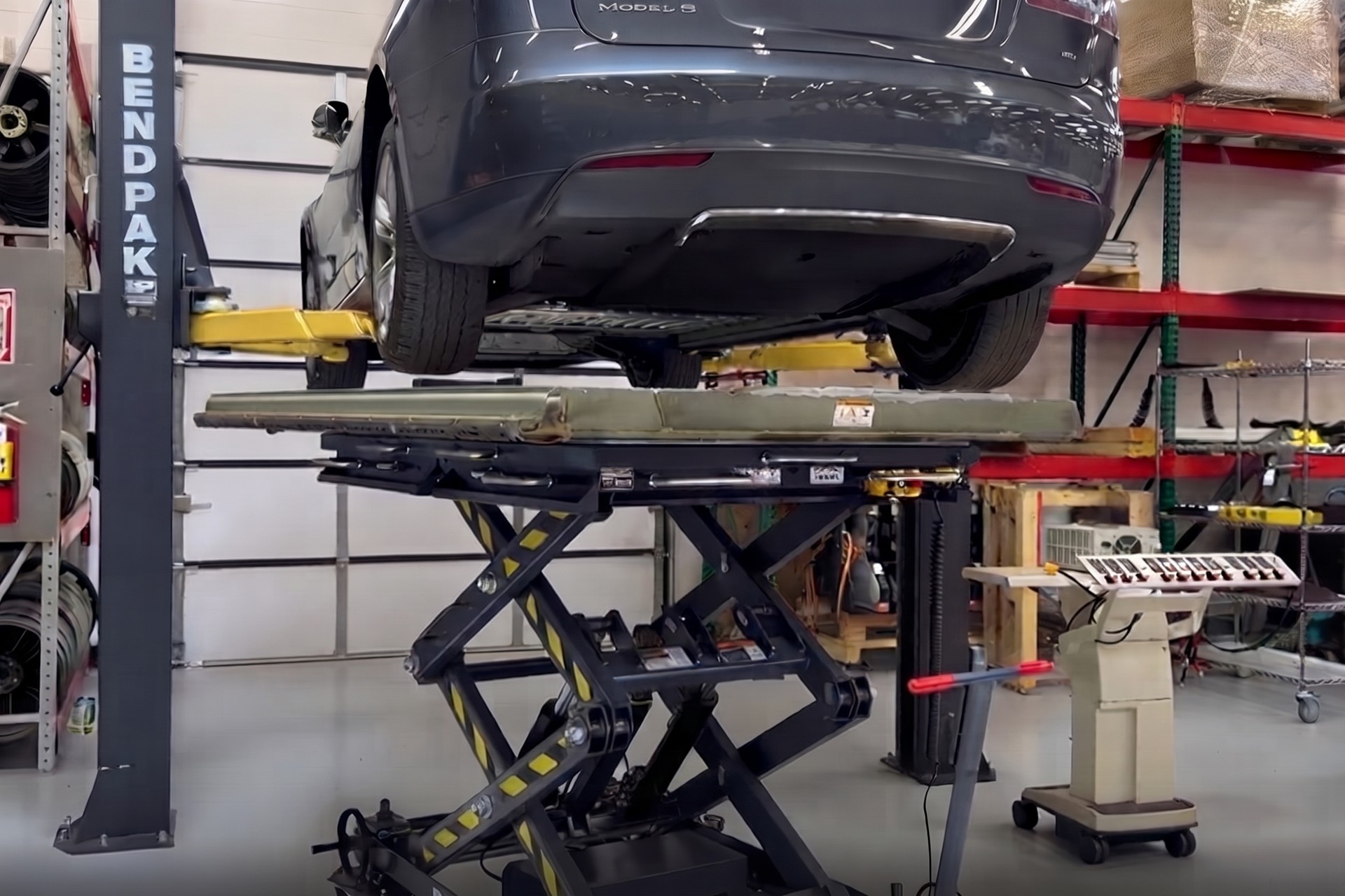 Mitos e verdades sobre a troca de bateria de carro elétrico
