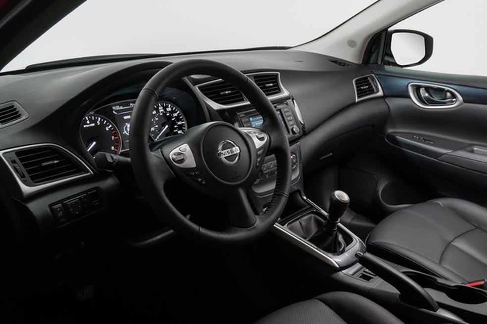 Nissan Sentra SR Turbo (Foto: Divulgação) — Foto: Auto Esporte
