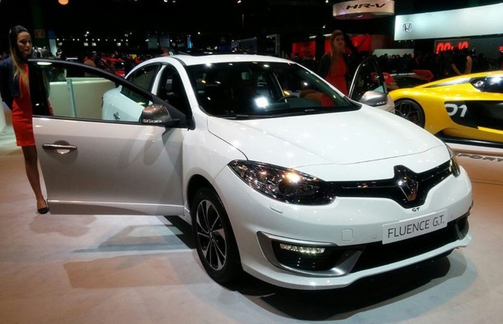 Renault Fluence GT (Foto: Alexandre Izo/ Auto News Brasil) — Foto: Auto Esporte