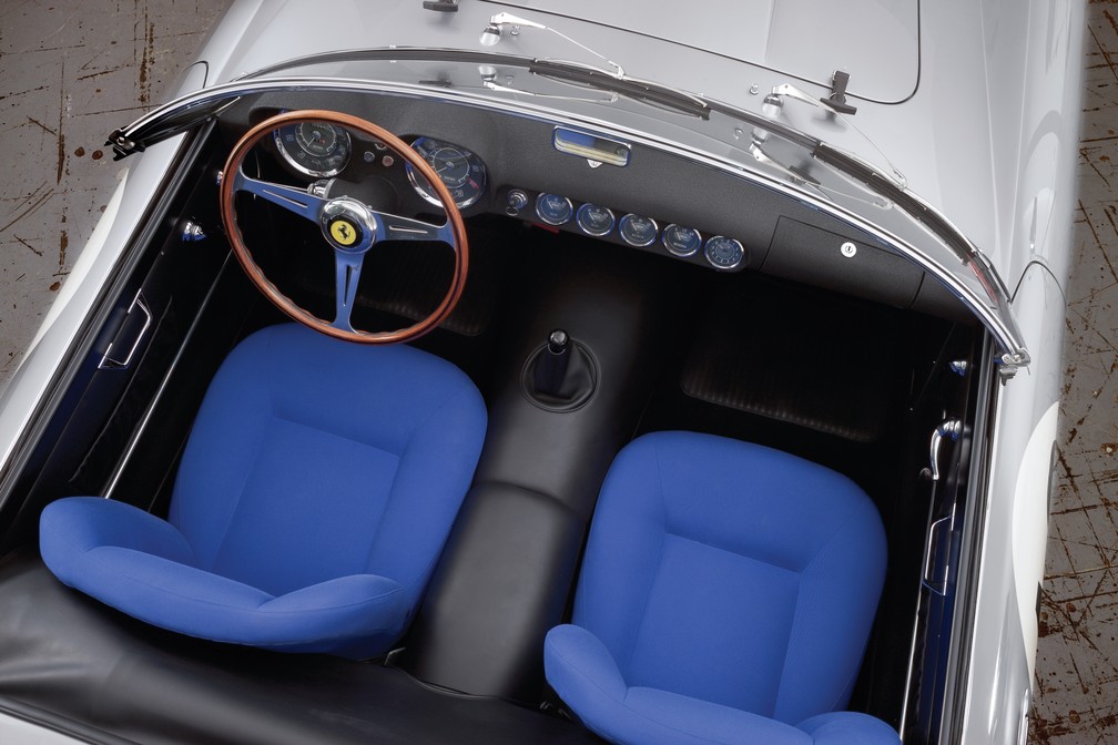 Ferrari 250 GT LWB California Spider Competizione by Scaglietti — Foto: Diana Varga/RM Sotheby's