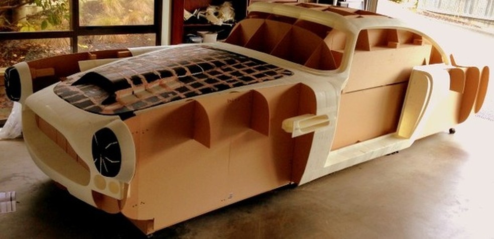 Neozelandês recria Aston Martin DB4 1961 com impressora 3D (Foto: Reprodução) — Foto: Auto Esporte