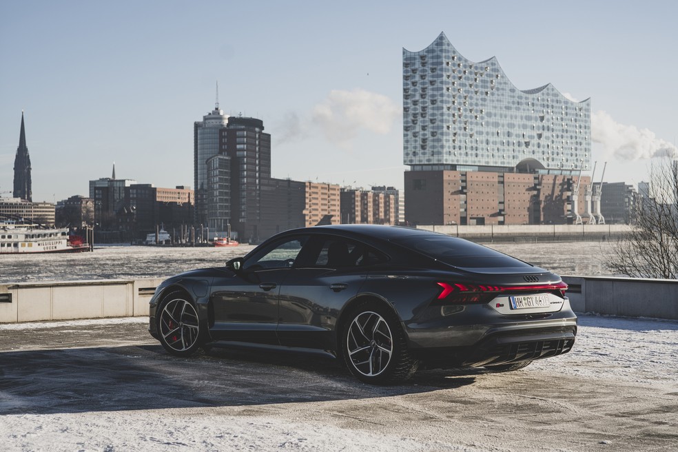 Audi RS e-tron GT demorou mais de dois anos para ser totalmente revelado — Foto: Divulgação