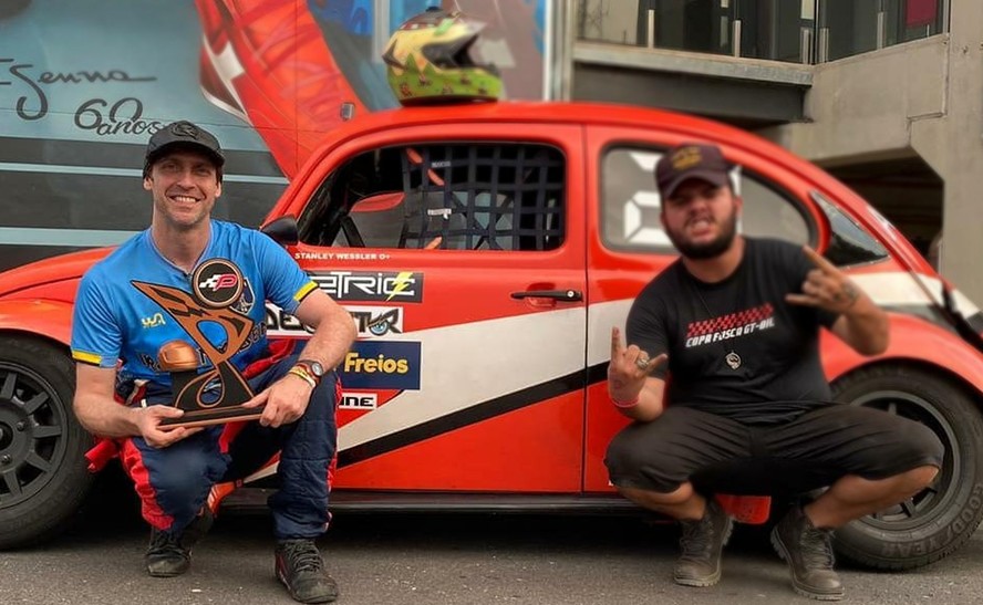 Bruno Sutter ganhou prova em Interlagos a bodo de um Fusca