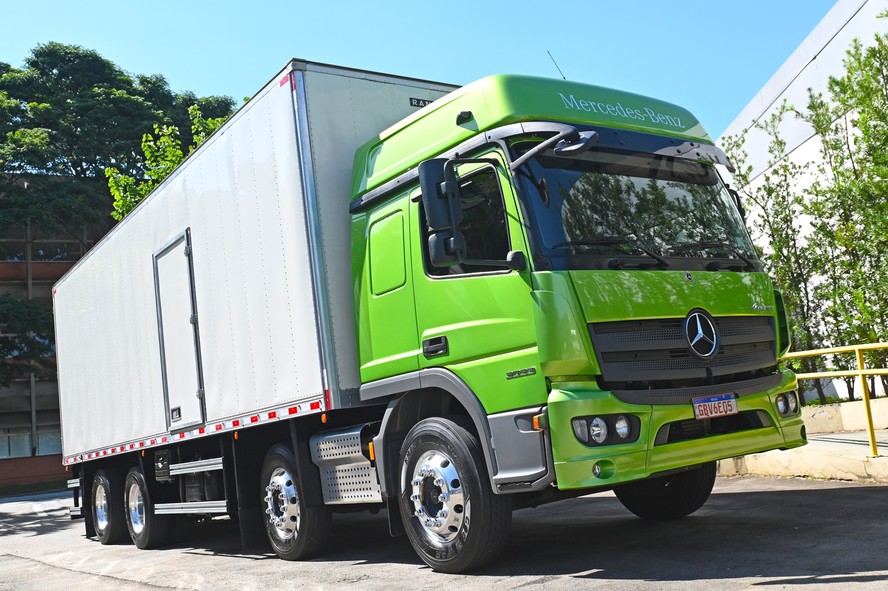 Caminhões do tipo bitruck se popularizaram no Brasil por serem leves, compactos e ágeis