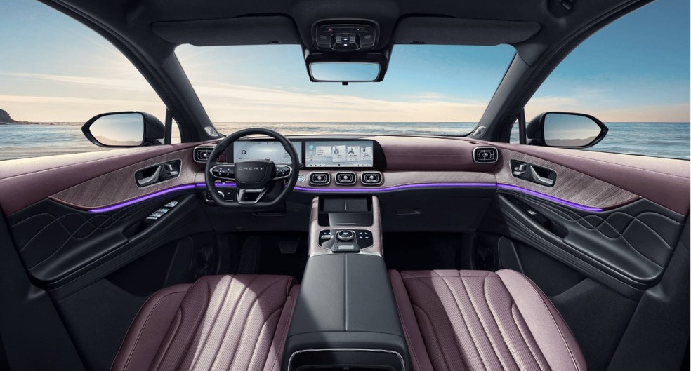 Painel do Chery Tiggo 9 é sempre o mesmo, independentemente da versão — Foto: Divulgação