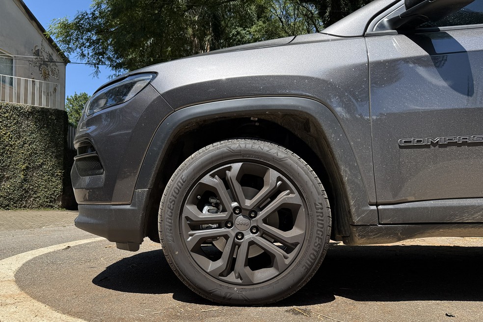 Jeep Compass Longitude 2026 desvaloriza, em média, 13,8% após o primeiro ano de uso — Foto: André Schaun/Auto News Brasil