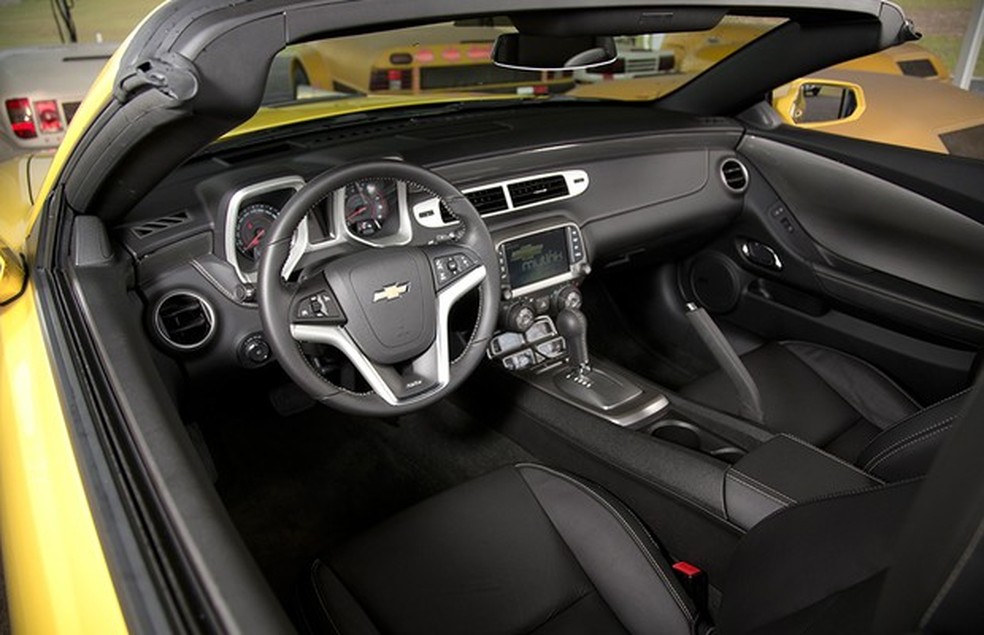 Chevrolet Camaro conversível (Foto: Fabio Aro / Auto News Brasil) — Foto: Auto Esporte