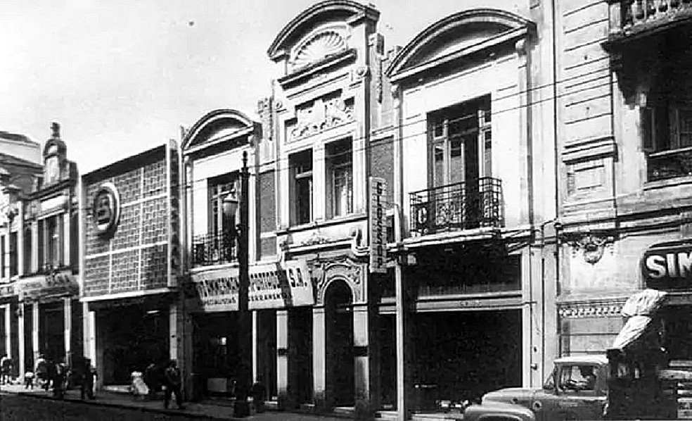 Essa foi a primeira sede da Ford no Brasil, um esquema então modesto — Foto: Divulgação