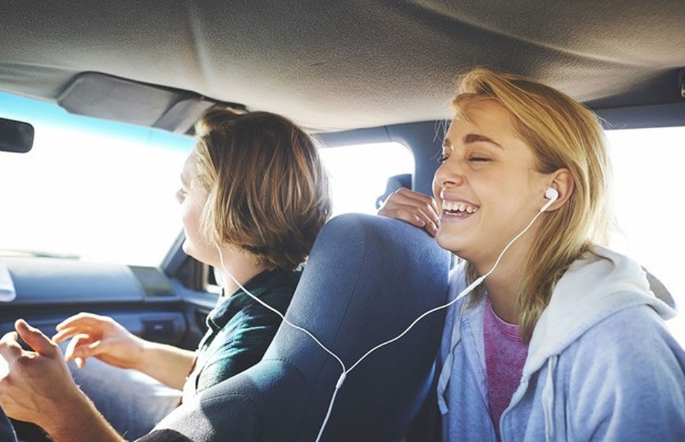 Graças aos smartphones, serviços de streaming como o Deezer têm invadido os carros (Foto: Divulgação Deezer) — Foto: Auto Esporte