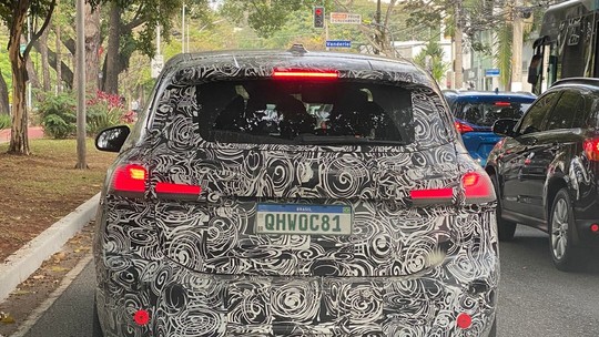 Flagra: Minivan da BMW surge no Brasil e pode voltar depois de 5 anos
