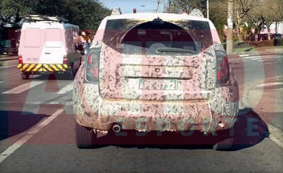 Novo Renault Duster é flagrado rodando no Paraná (Foto: Flavio Rossini) — Foto: Auto Esporte