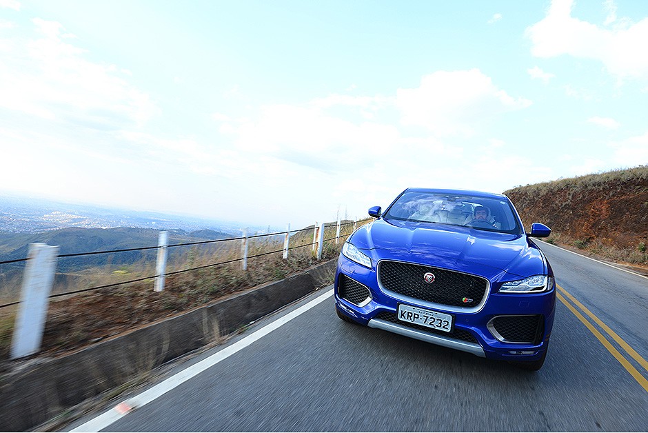 Jaguar F-Pace