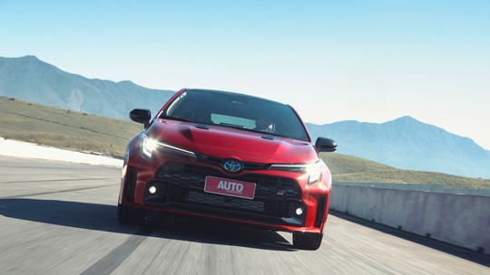 Toyota GR Corolla é versão esportiva criada pelo chefe para quem gosta de dirigir; leia o teste