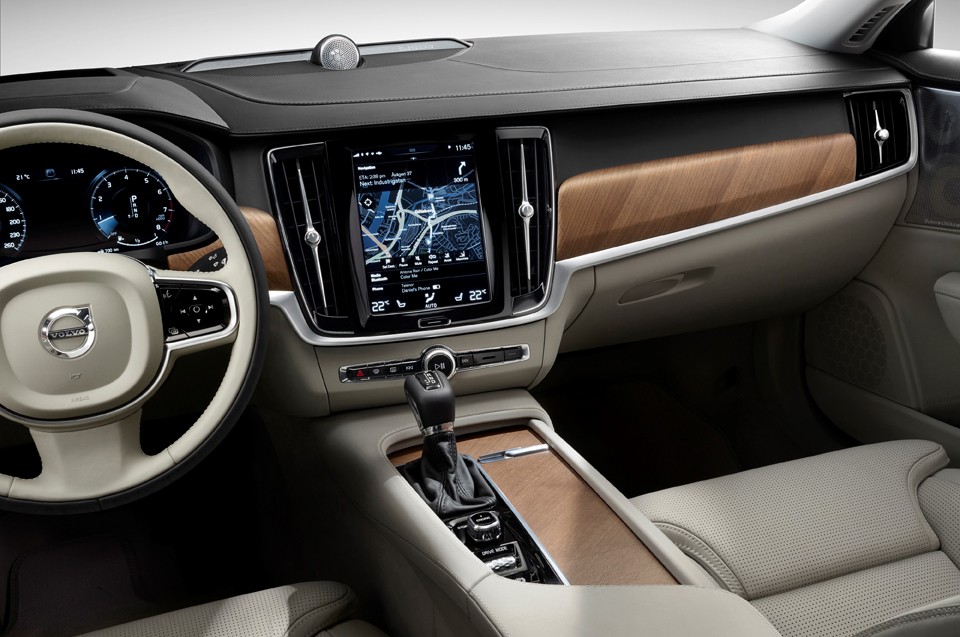 Volvo V90
