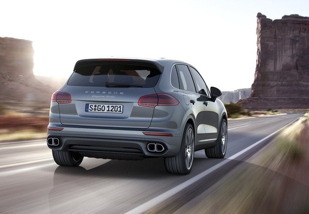 Porsche Cayenne 2015 (Foto: Divulgação) — Foto: Auto Esporte