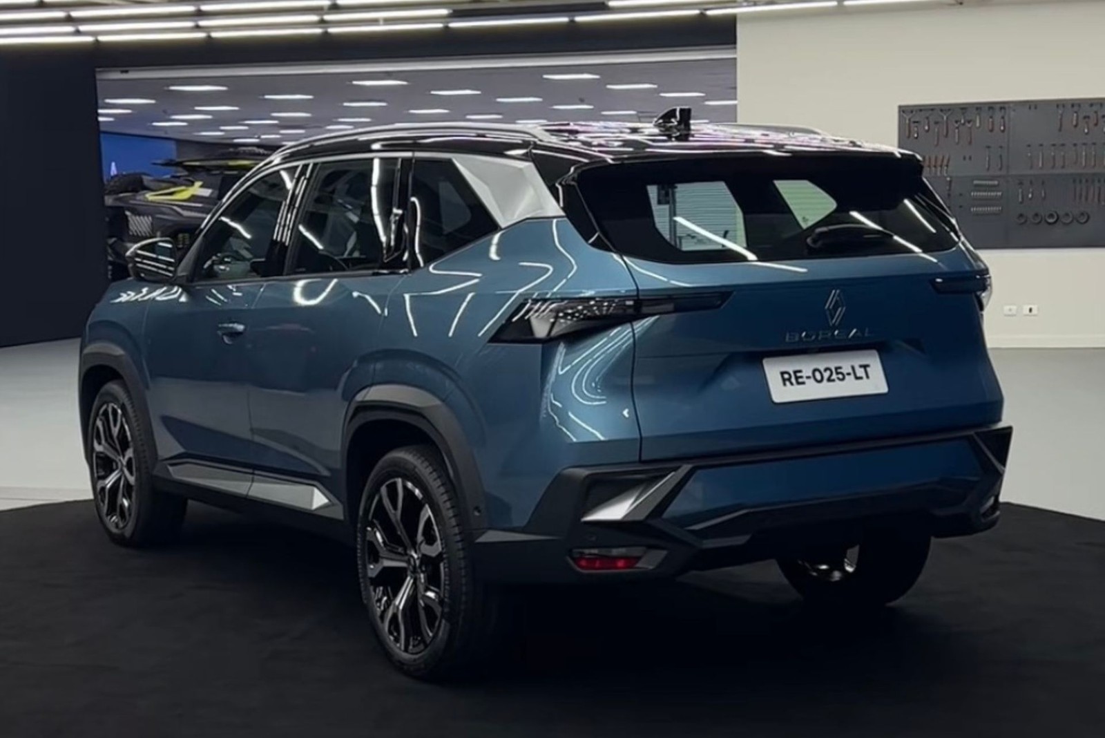 Renault Boreal - traseira estática — Foto: Vitória Drehmer/Auto News Brasil