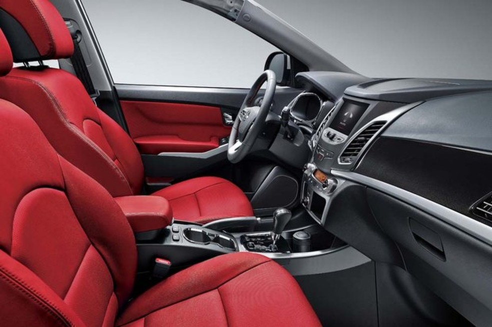 SsangYong Korando (Foto: Divulgação) — Foto: Auto Esporte