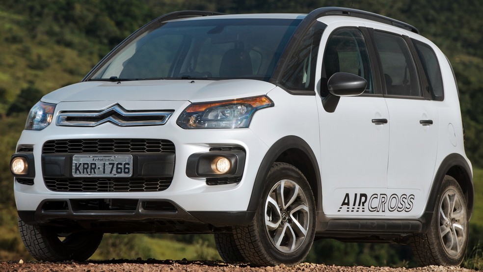 Citroën Aircross de primeira geração tem apelo aventureiro e mecânica conhecida — Foto: Divulgação/Citroën