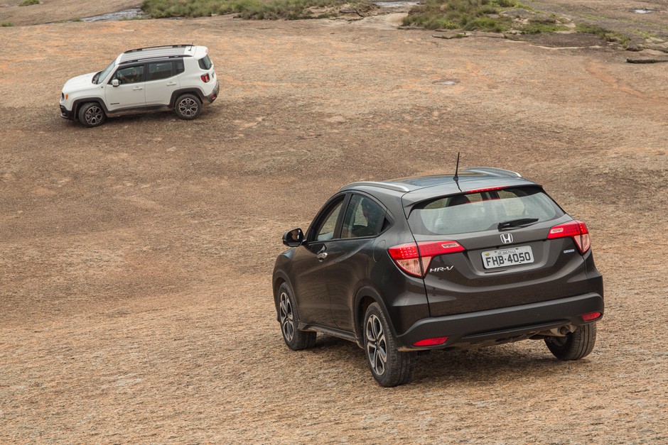 Comparativo: Honda HR-V enfrenta Jeep Renegade