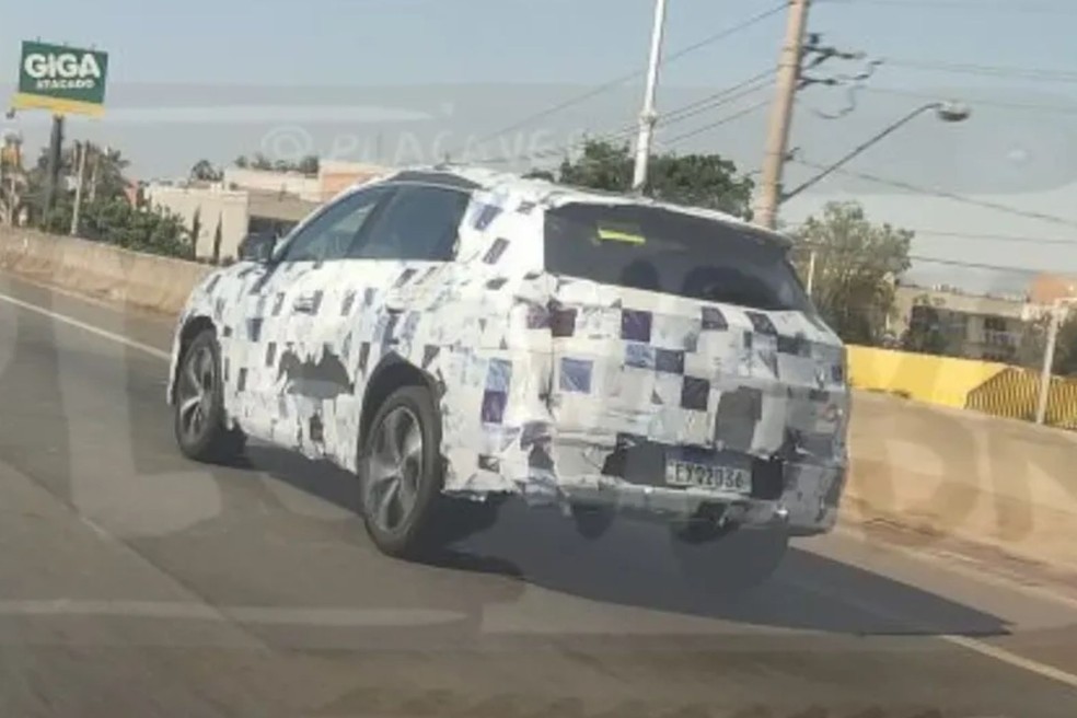 Novo BYD Song Pro deve ter mudanças no tamanho  — Foto: Reprodução/Instagram/@edson_silva.07