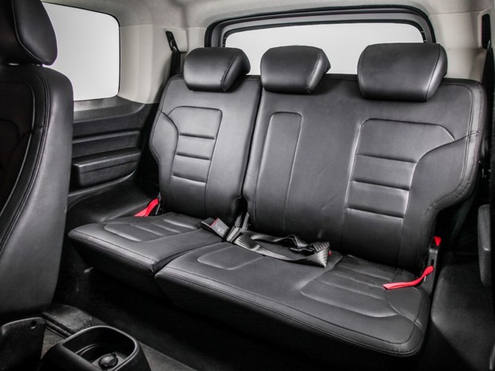 Banco traseiro do novo Troller T4 (Foto: Renato Durães/Auto News Brasil) — Foto: Auto Esporte