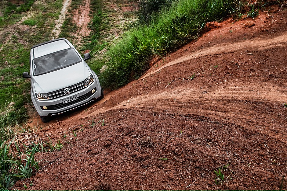 Volkswagen Amarok Dark Label