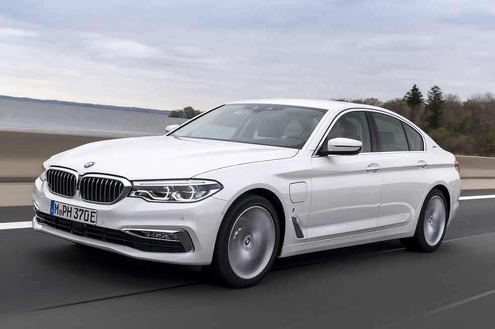 BMW 530e iPerformance (Foto: Divulgação) — Foto: Auto Esporte