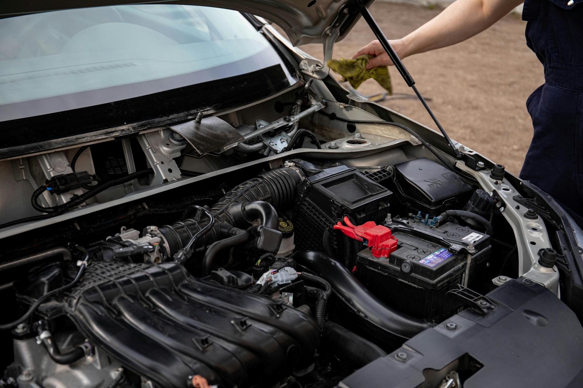 4 baterias de carro vendidas no Magalu entre R$ 470 e R$ 640