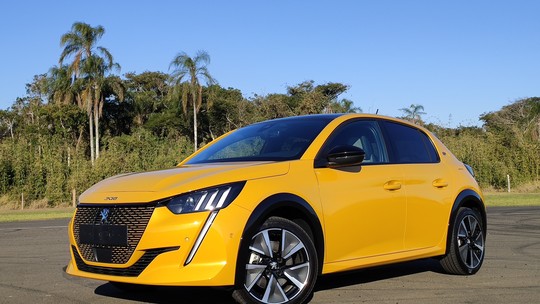 Peugeot 208 e-GT: primeiras impressões