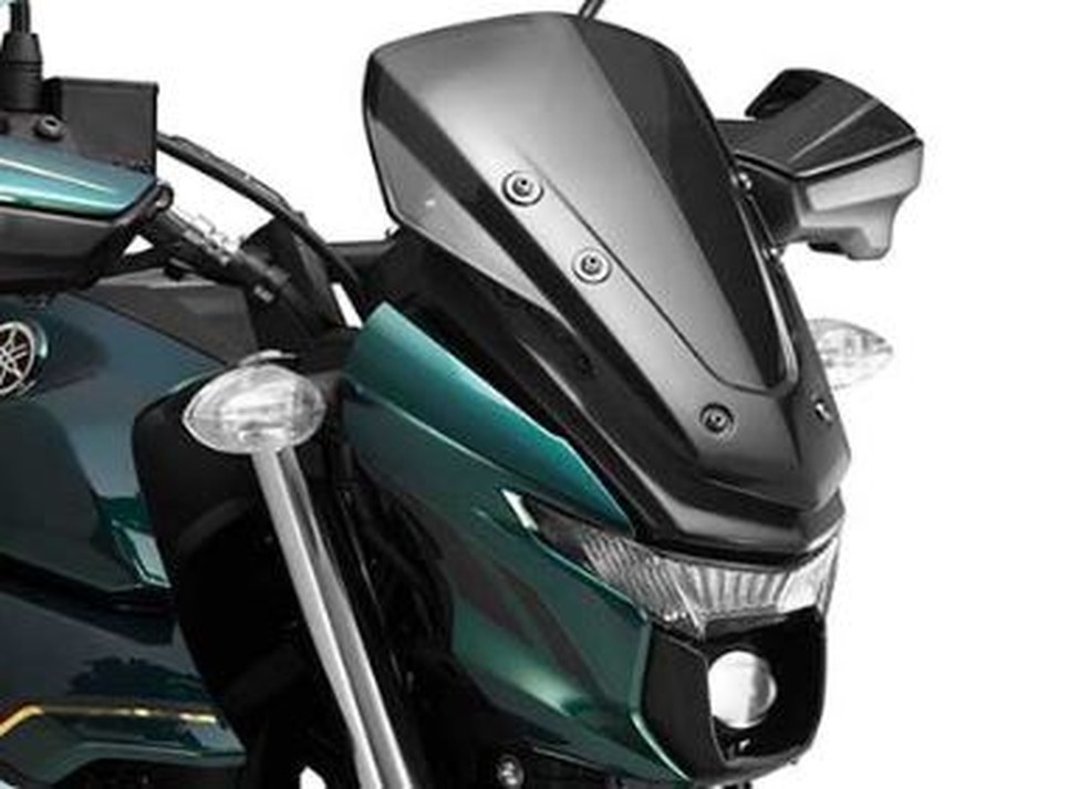 Novo farol dianteiro da Yamaha Fazer 250 — Foto: Divulgação