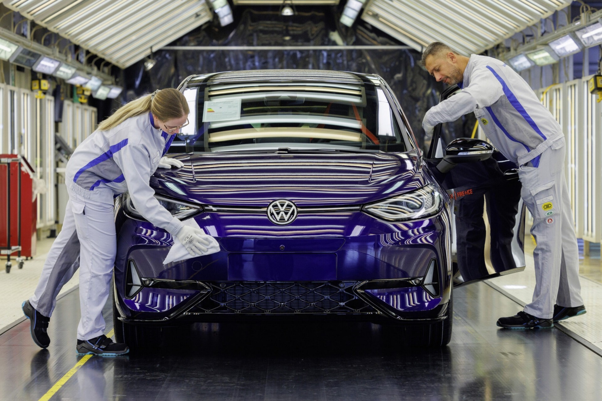 Volkswagen vai cortar 50 mil empregos e pode extinguir marca histórica